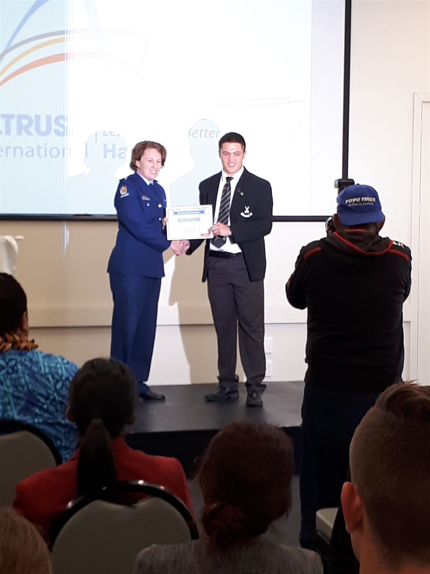 Tiaki Receives Altrusa Youth Award