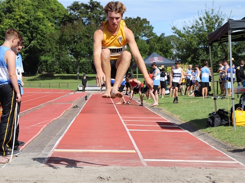 Athletics Championship Day breaks records