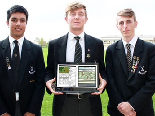 App to keep workers safe