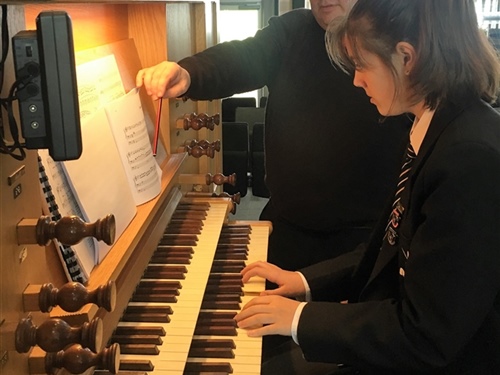 A new era of organists