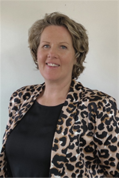 Andrea Douglas